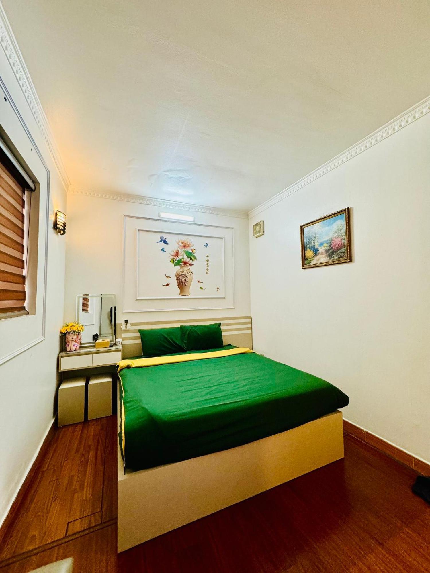 Il Divo Hostel & Spa Hanoi Buitenkant foto