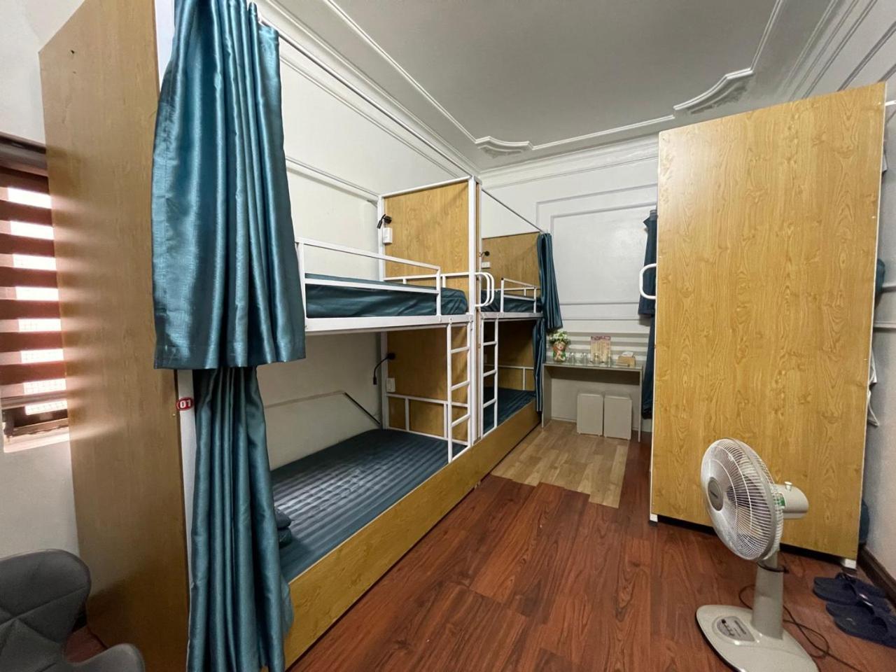 Il Divo Hostel & Spa Hanoi Buitenkant foto