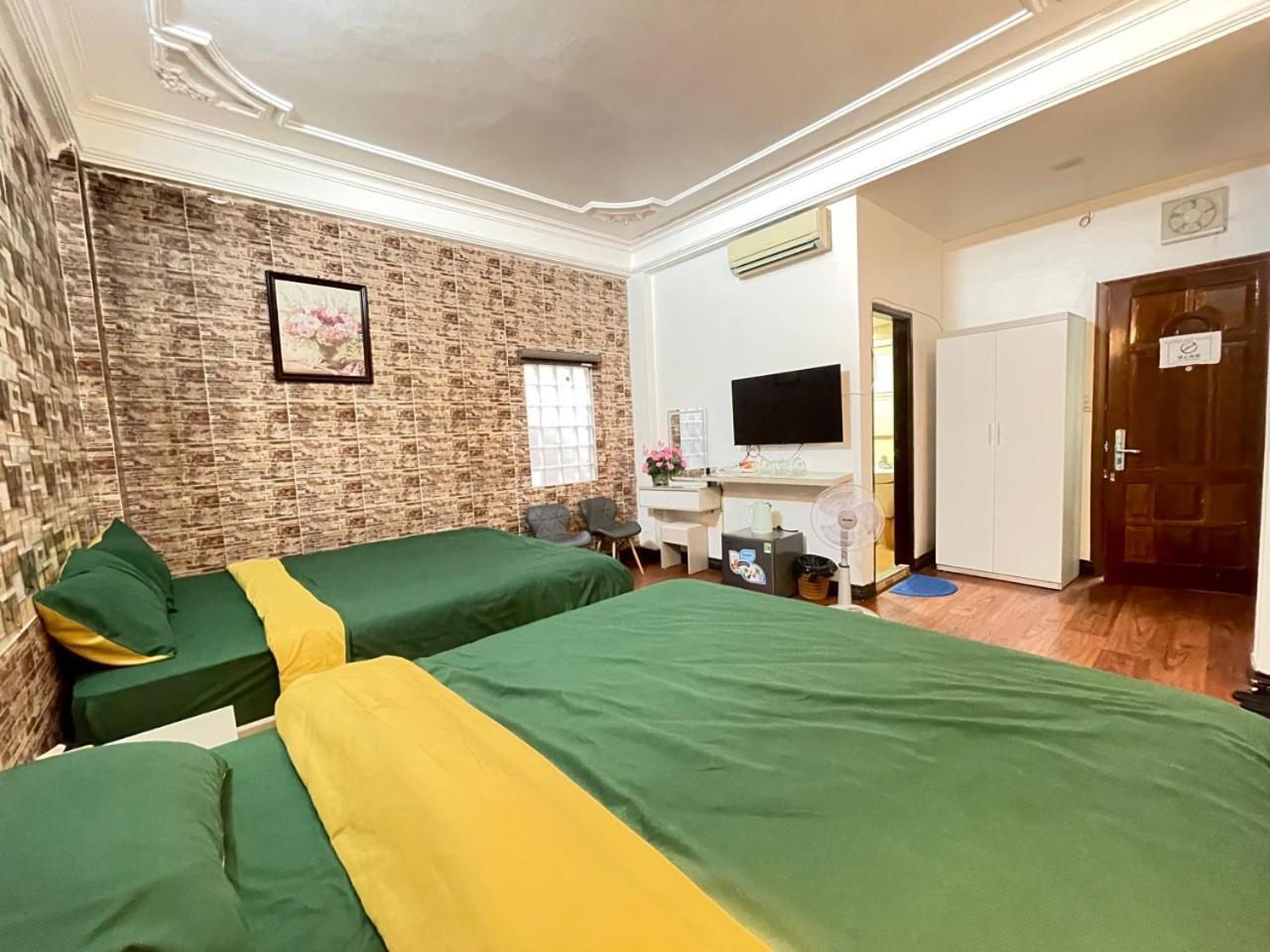 Il Divo Hostel & Spa Hanoi Buitenkant foto