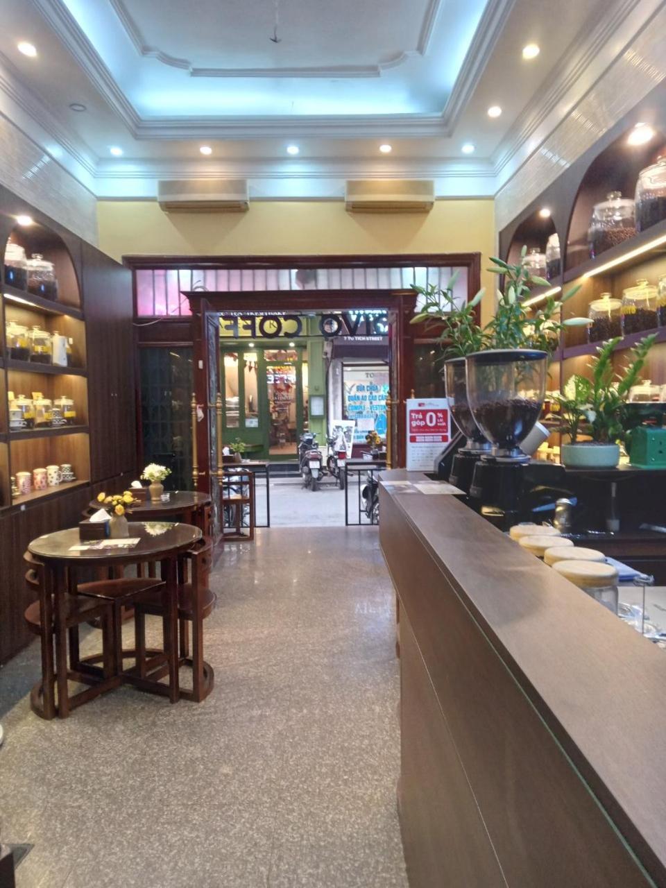 Il Divo Hostel & Spa Hanoi Buitenkant foto